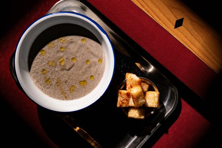Грибной крем-суп с трюфельным маслом